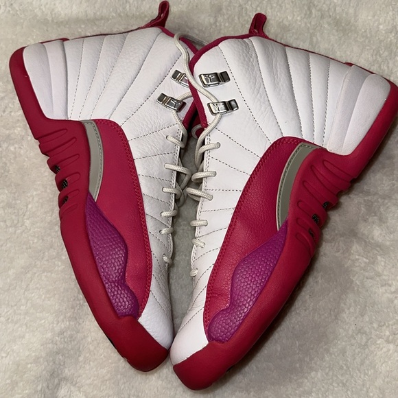 Air Jordan Retro 12 GG Vivid pink and white - Picture 11 of 13